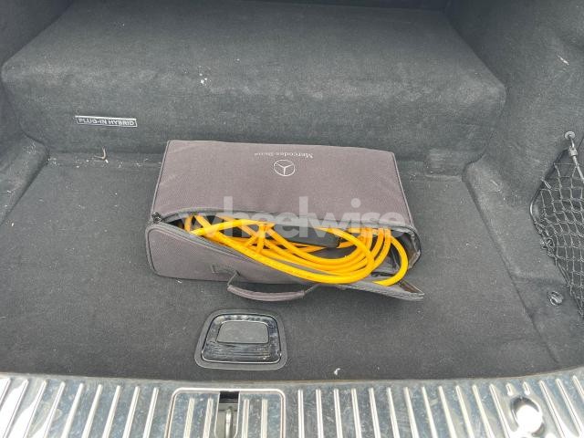 Photo 3 of 2016 MERCEDES-BENZ S 550E (VIN WDDUG6DB4GA258639)