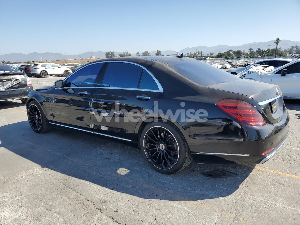 Photo 2 of 2018 MERCEDES-BENZ S 450 (VIN WDDUG6GB8JA391424)
