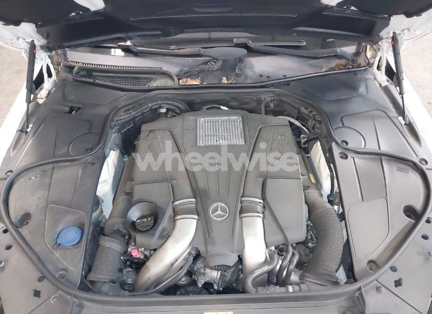 Photo 10 of 2015 Mercedes-benz S 550 (VIN WDDUG8CB0FA069711)