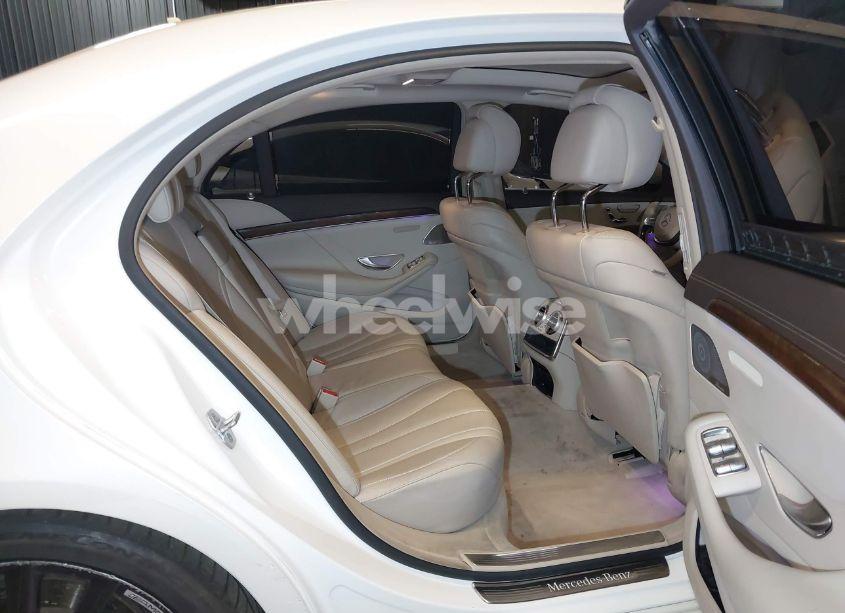 Photo 8 of 2015 Mercedes-benz S 550 (VIN WDDUG8CB0FA069711)