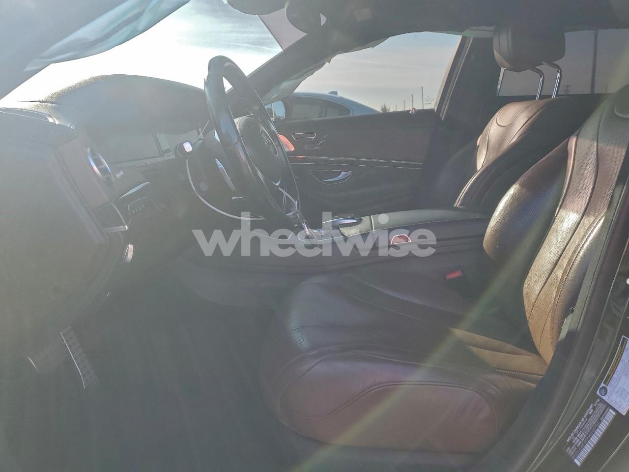 Photo 7 of 2017 MERCEDES-BENZ S 550 (VIN WDDUG8CB0HA310752)