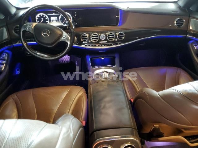 Photo 6 of 2014 MERCEDES-BENZ S 550 (VIN WDDUG8CB2EA006981)