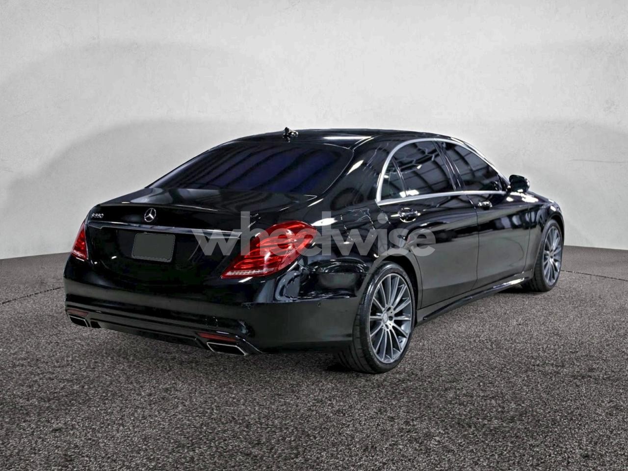 Photo 4 of 2015 MERCEDES-BENZ S 550 (VIN WDDUG8CB4FA120000)