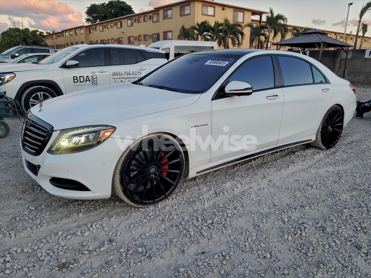 2015 MERCEDES-BENZ S 550 (VIN WDDUG8CBXFA096625) main photo