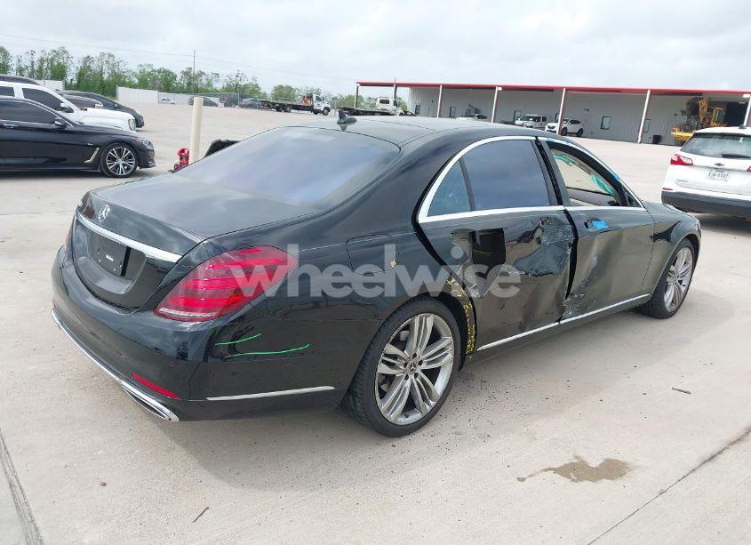 Photo 4 of 2018 Mercedes-benz S 560 (VIN WDDUG8DB0JA389005)