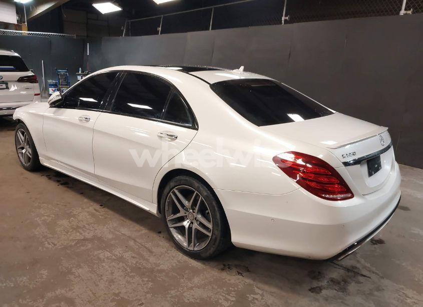 Photo 3 of 2016 Mercedes-benz S 550 4MATIC (VIN WDDUG8FB4GA206906)