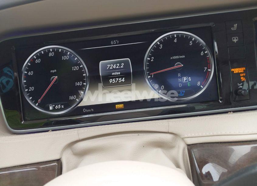 Photo 7 of 2014 Mercedes-benz S 550 4MATIC (VIN WDDUG8FB5EA024385)