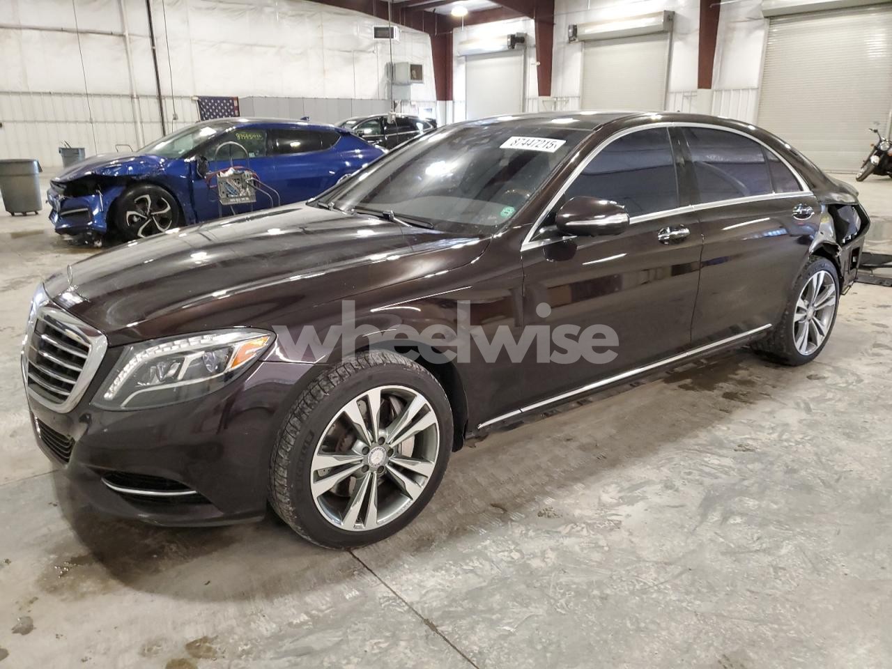 2017 MERCEDES-BENZ S 550 4MATIC (VIN WDDUG8FB7HA319671) main photo