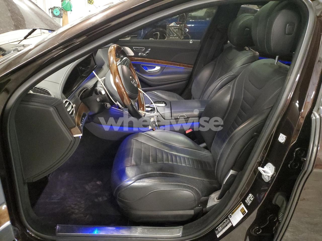 Photo 7 of 2017 MERCEDES-BENZ S 550 4MATIC (VIN WDDUG8FB7HA319671)