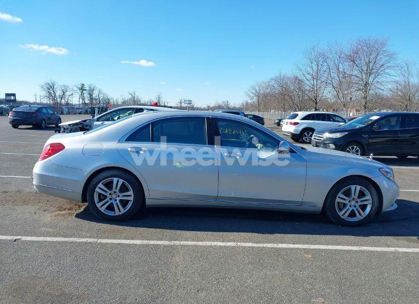 Photo 13 of 2017 Mercedes-benz S 550 4MATIC (VIN WDDUG8FBXHA317056)