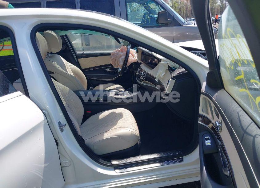 Photo 5 of 2020 Mercedes-benz S 560 4MATIC (VIN WDDUG8GB1LA517024)