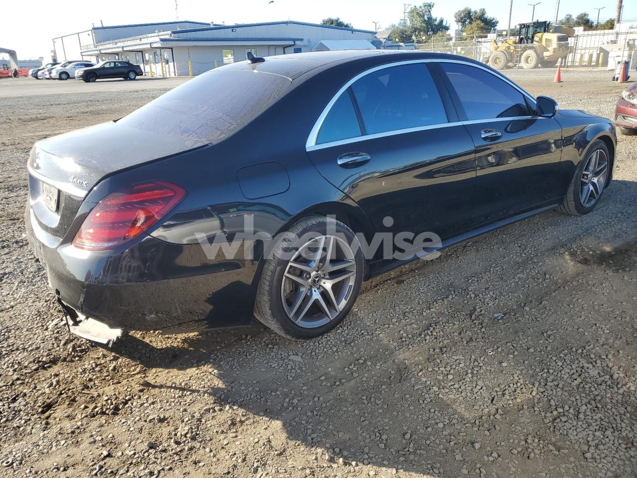 Photo 3 of 2018 MERCEDES-BENZ S 560 4MATIC (VIN WDDUG8GB6JA391594)