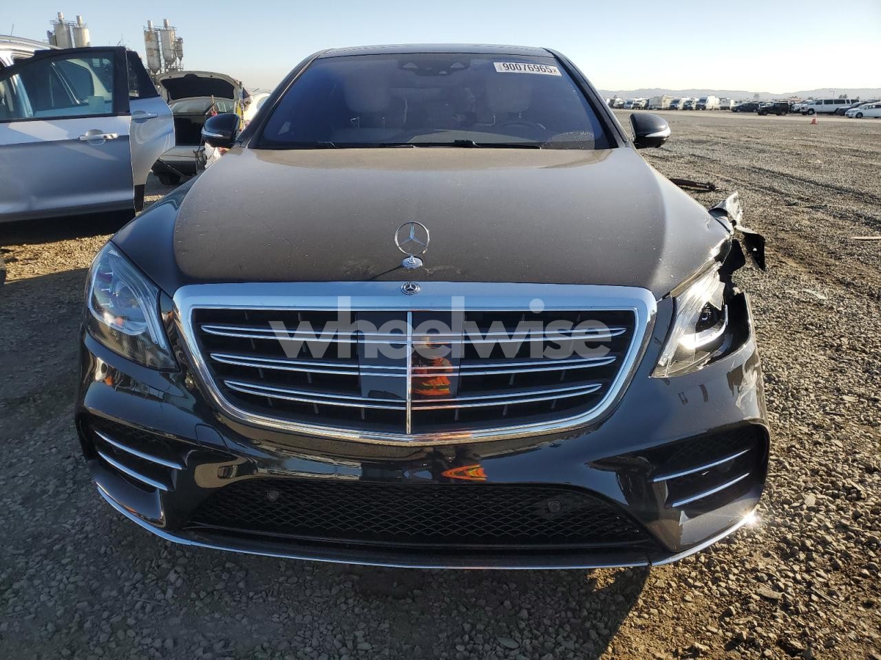 Photo 5 of 2018 MERCEDES-BENZ S 560 4MATIC (VIN WDDUG8GB6JA391594)