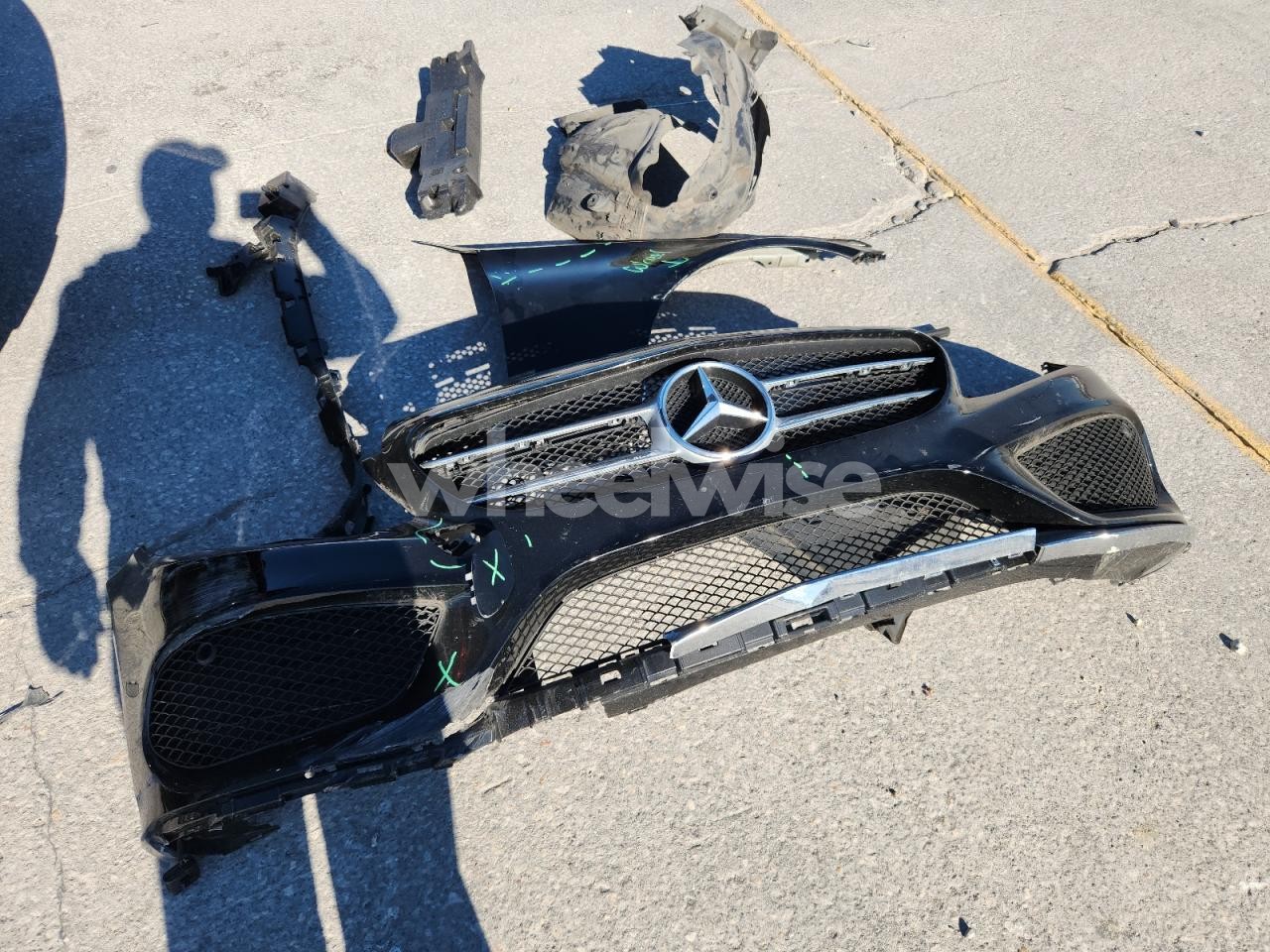 Photo 12 of 2018 MERCEDES-BENZ C 300 (VIN WDDWF4JB1JR394787)