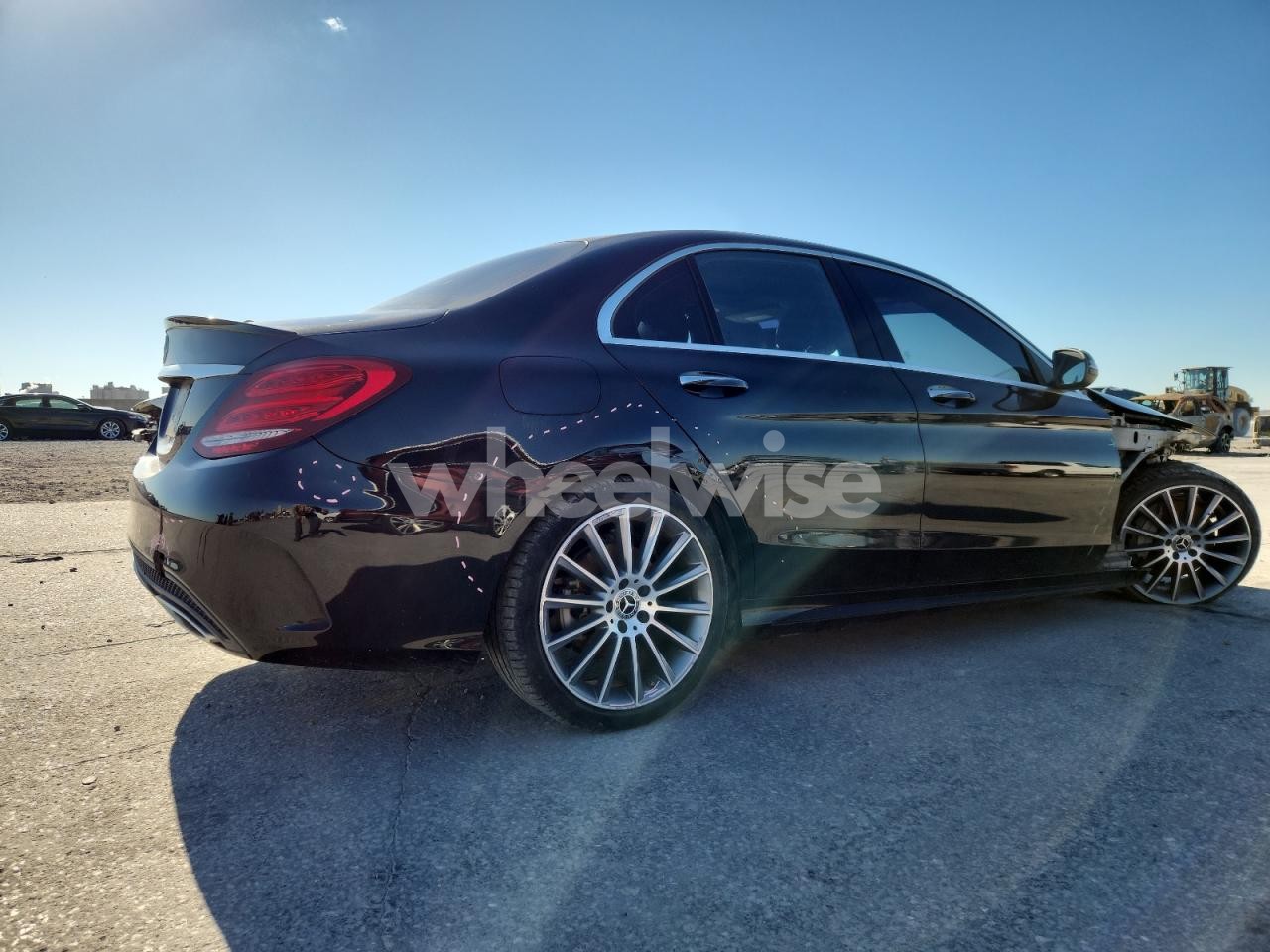 Photo 3 of 2018 MERCEDES-BENZ C 300 (VIN WDDWF4JB1JR394787)