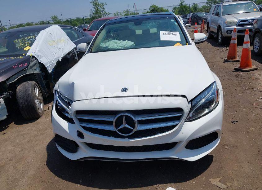 Photo 12 of 2018 Mercedes-benz C 300 (VIN WDDWF4JB1JR420773)