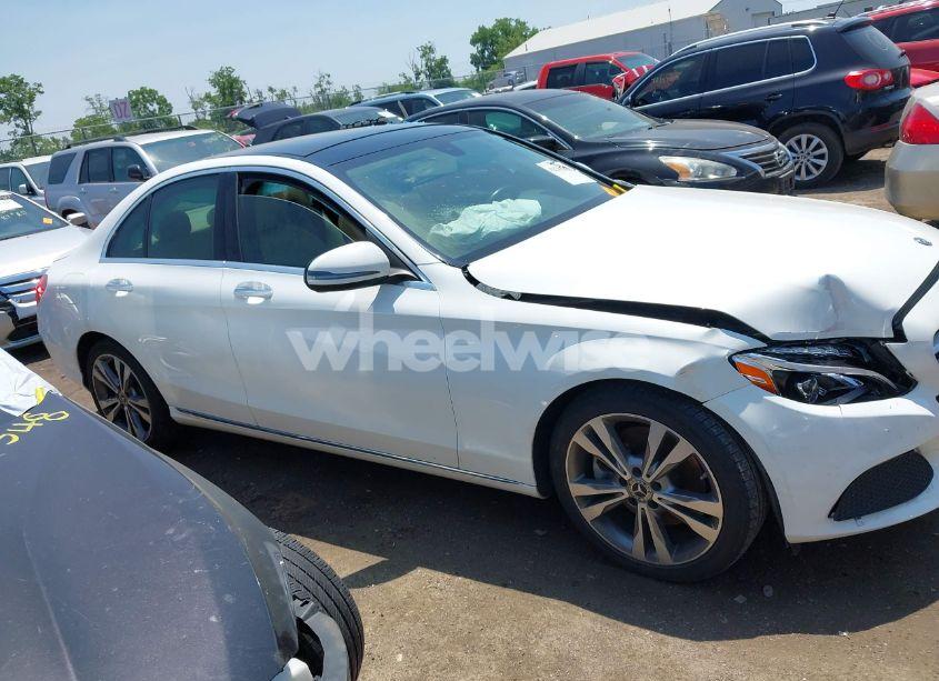 Photo 13 of 2018 Mercedes-benz C 300 (VIN WDDWF4JB1JR420773)