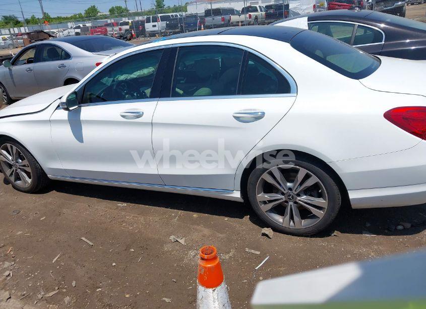 Photo 14 of 2018 Mercedes-benz C 300 (VIN WDDWF4JB1JR420773)