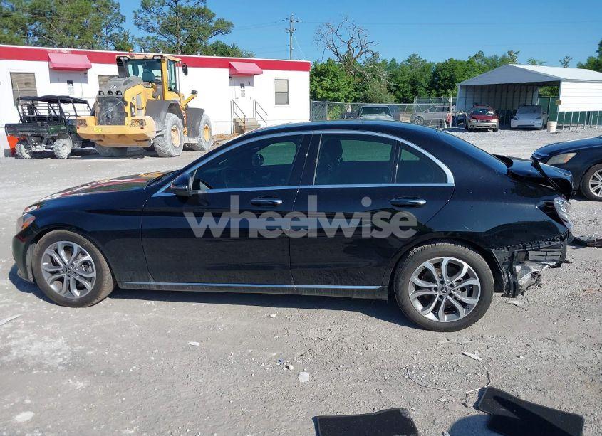 Photo 15 of 2018 Mercedes-benz C 300 (VIN WDDWF4JB2JR348319)
