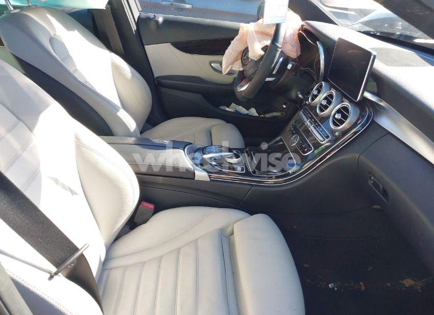 Photo 5 of 2018 Mercedes-benz C 300 (VIN WDDWF4JB4JR386277)