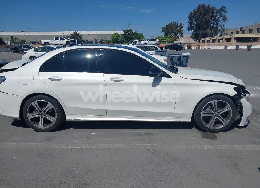 Photo 14 of 2018 Mercedes-benz C 300 (VIN WDDWF4JB4JR410772)