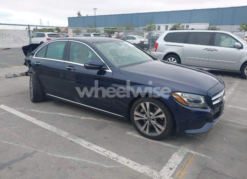 2018 Mercedes-benz C 300 (VIN WDDWF4JB5JR416368) main photo