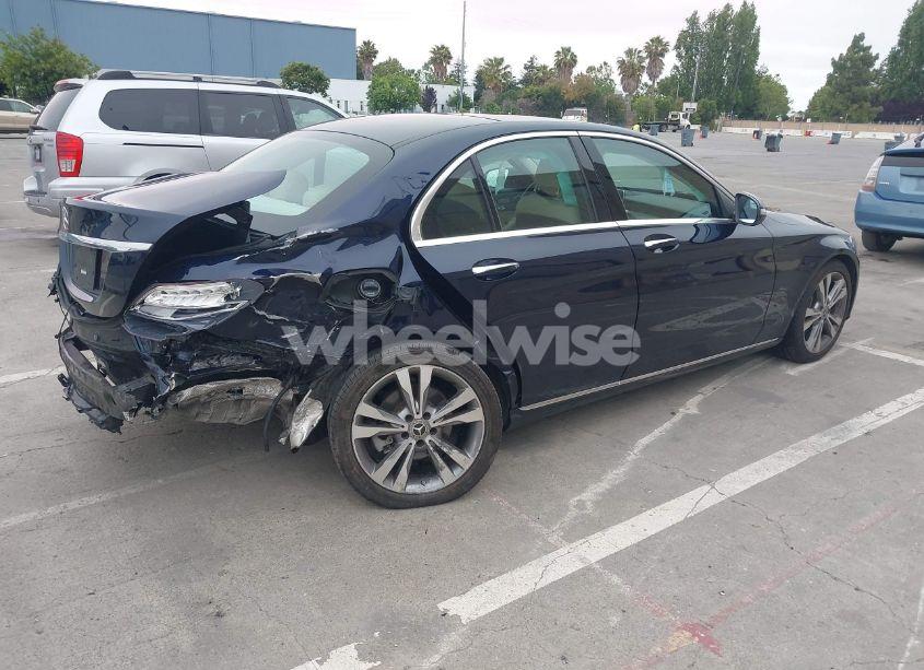 Photo 4 of 2018 Mercedes-benz C 300 (VIN WDDWF4JB5JR416368)