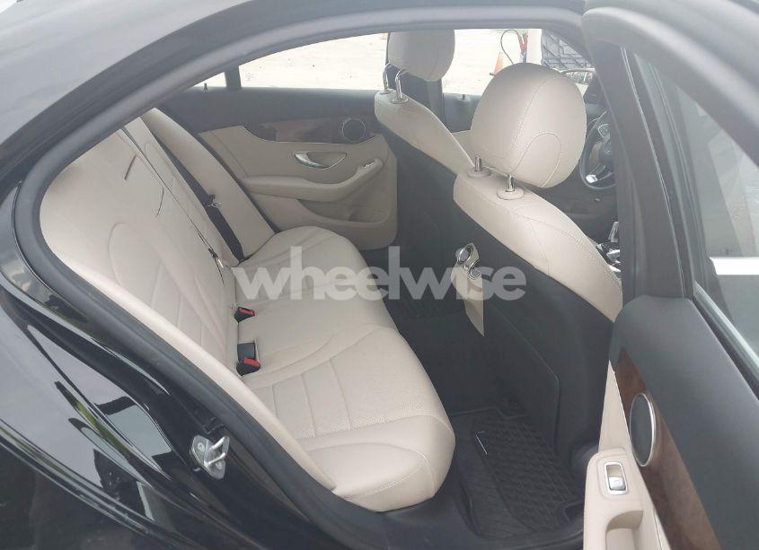 Photo 8 of 2018 Mercedes-benz C 300 (VIN WDDWF4JB6JR332530)