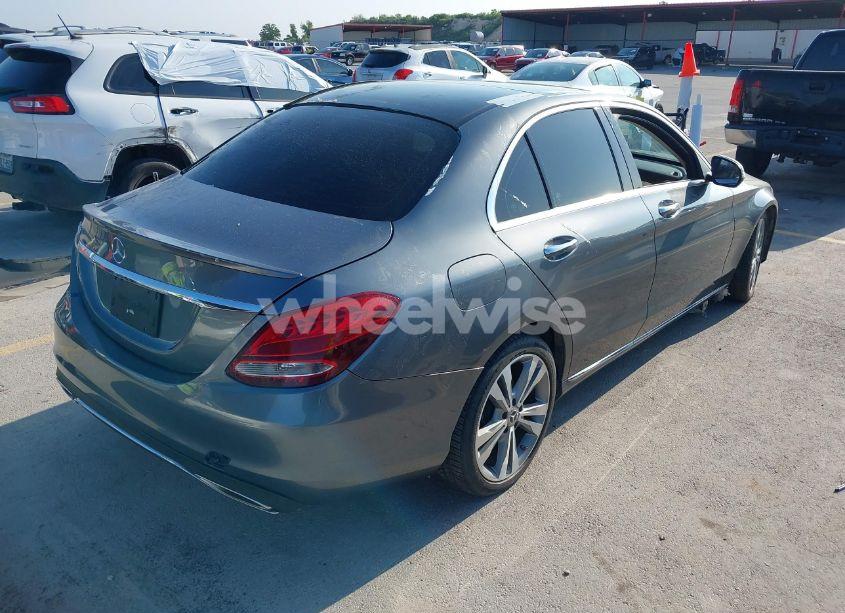 Photo 4 of 2018 Mercedes-benz C 300 (VIN WDDWF4JB7JR310553)