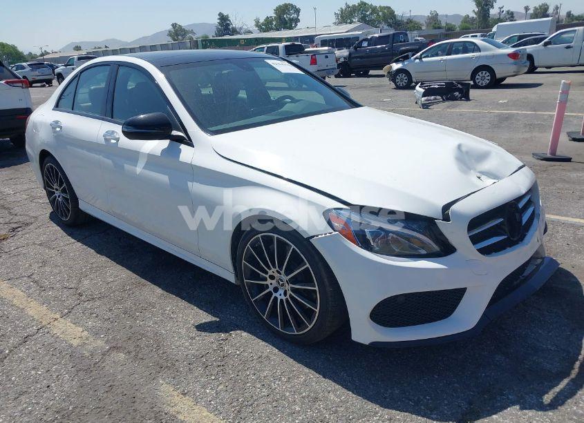 2018 Mercedes-benz C 300 (VIN WDDWF4JB8JR396830) main photo