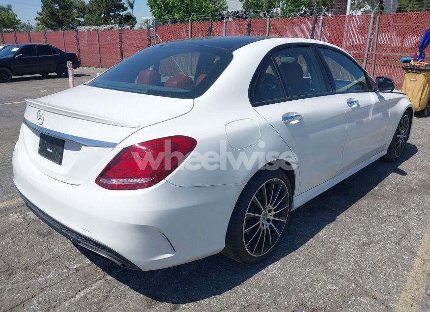 Photo 4 of 2018 Mercedes-benz C 300 (VIN WDDWF4JB8JR396830)