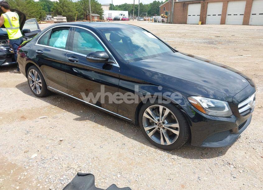 2018 Mercedes-benz C 300 (VIN WDDWF4JB9JR315267) main photo