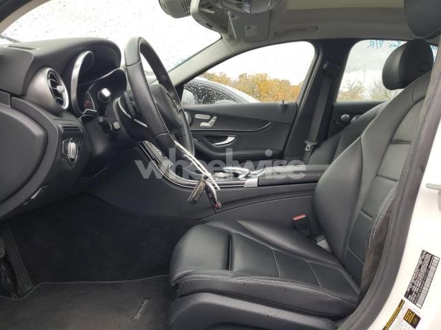 Photo 2 of 2016 MERCEDES-BENZ C 300 4MATIC (VIN WDDWF4KB4GR105733)