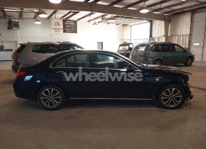 Photo 13 of 2018 Mercedes-benz C 300 4MATIC (VIN WDDWF4KB5JR418913)