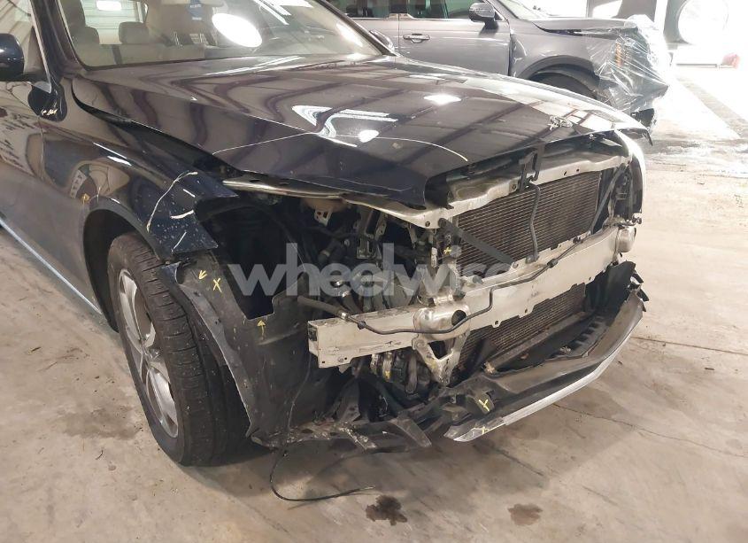 Photo 6 of 2018 Mercedes-benz C 300 4MATIC (VIN WDDWF4KB5JR418913)