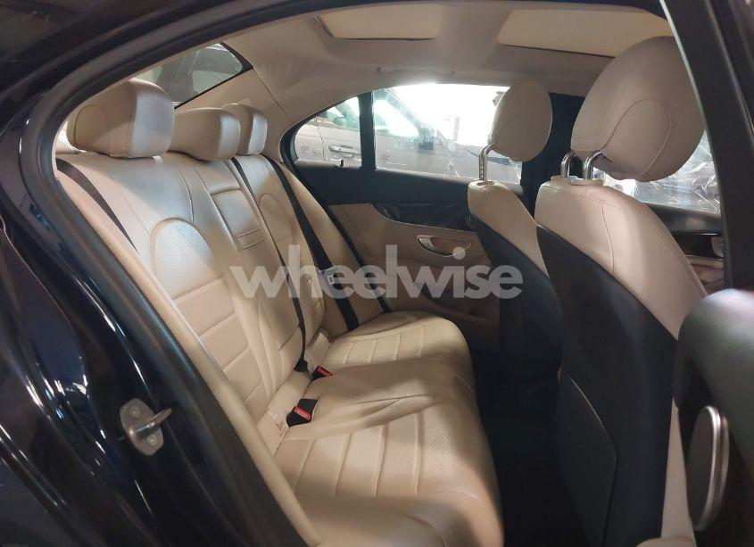 Photo 8 of 2018 Mercedes-benz C 300 4MATIC (VIN WDDWF4KB5JR418913)