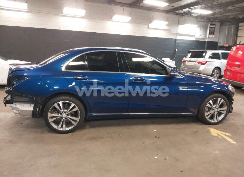 Photo 14 of 2017 Mercedes-benz C 300 4MATIC/LUXURY 4MATIC/SPORT 4MATIC (VIN WDDWF4KB8HR280827)