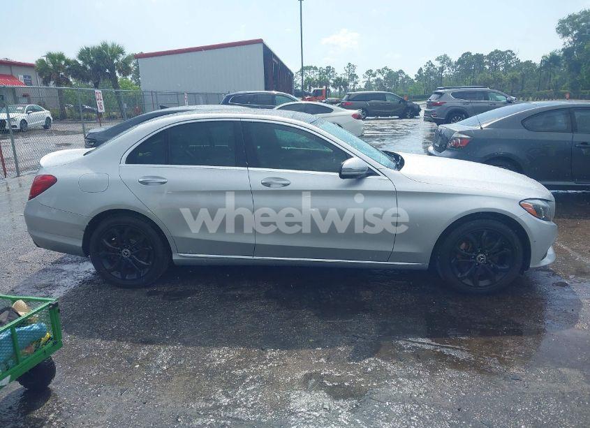 Photo 13 of 2018 Mercedes-benz C 300 4MATIC (VIN WDDWF4KBXJR318385)