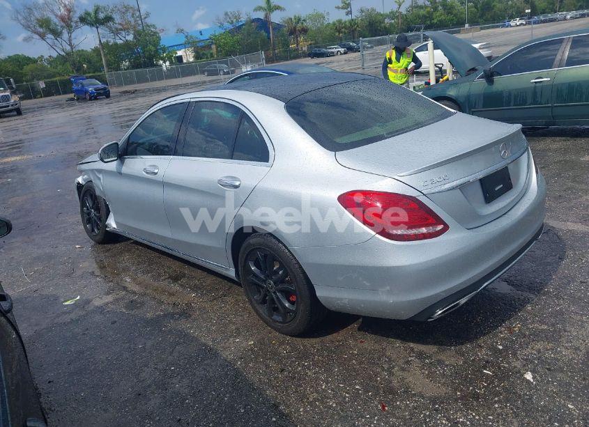 Photo 3 of 2018 Mercedes-benz C 300 4MATIC (VIN WDDWF4KBXJR318385)