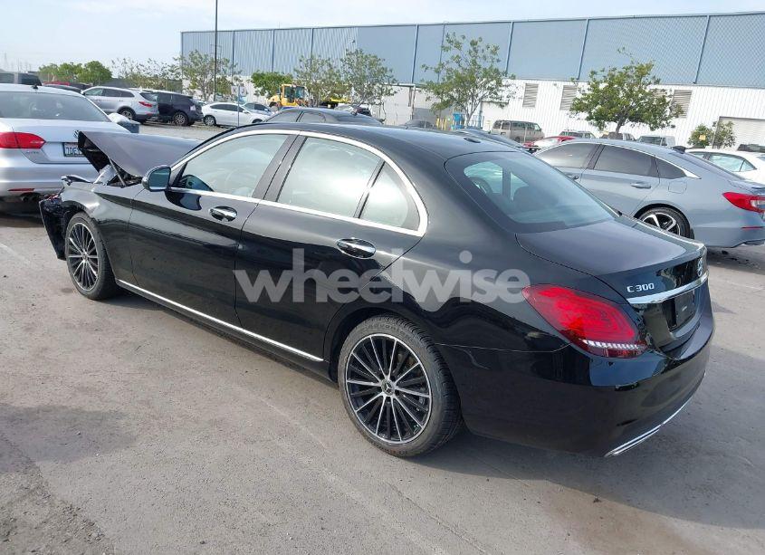 Photo 3 of 2020 Mercedes-benz C 300 (VIN WDDWF8DB5LR539187)