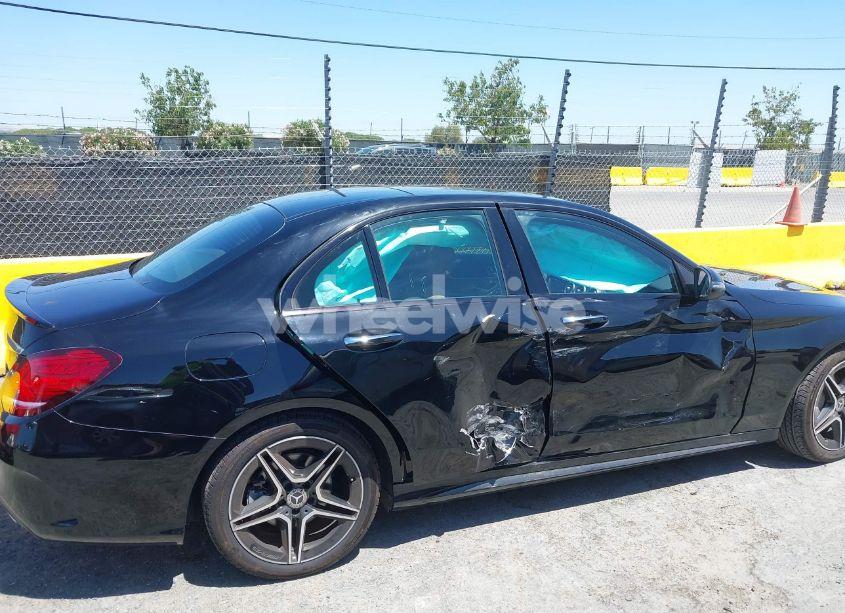 Photo 6 of 2020 Mercedes-benz C 300 (VIN WDDWF8DB7LR561868)