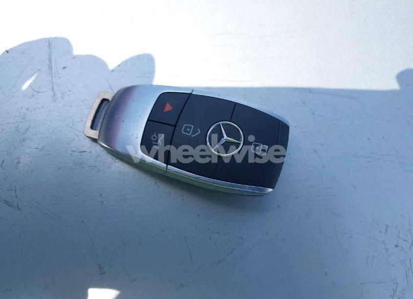 Photo 11 of 2019 Mercedes-benz C 300 (VIN WDDWF8DB9KR506000)