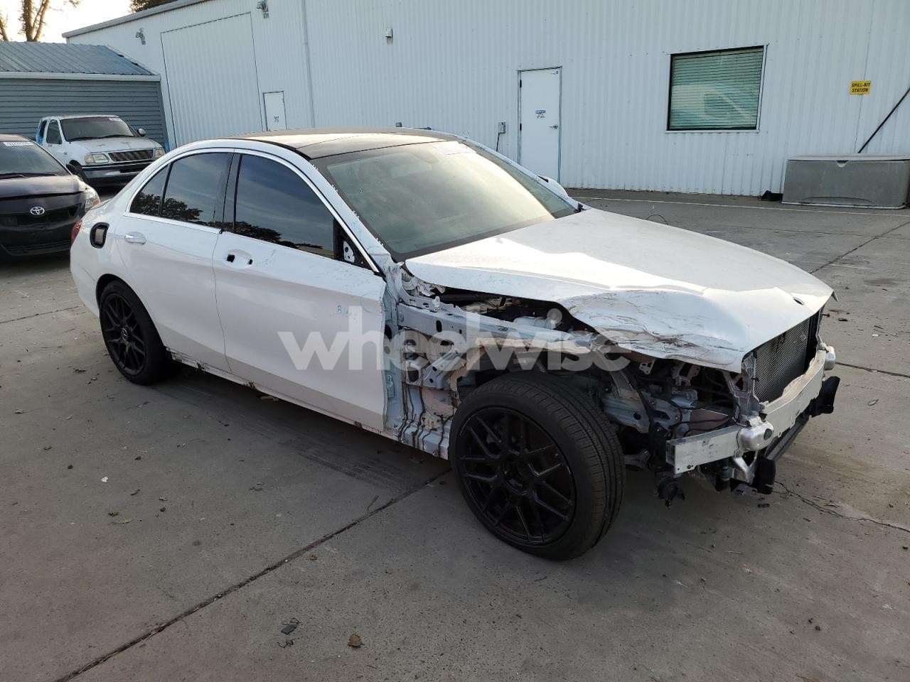 Photo 4 of 2019 MERCEDES-BENZ C 300 (VIN WDDWF8DBXKR502991)