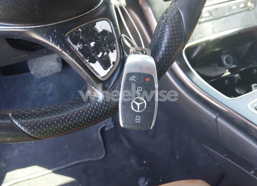 Photo 11 of 2017 Mercedes-benz C 300 4MATIC (VIN WDDWJ4KB3HF361962)