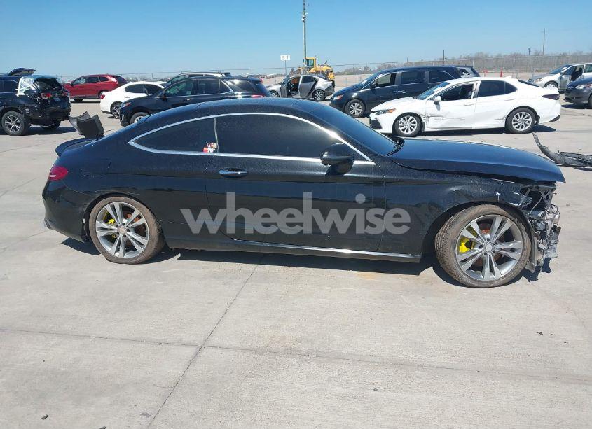 Photo 13 of 2017 Mercedes-benz C 300 4MATIC (VIN WDDWJ4KB3HF361962)