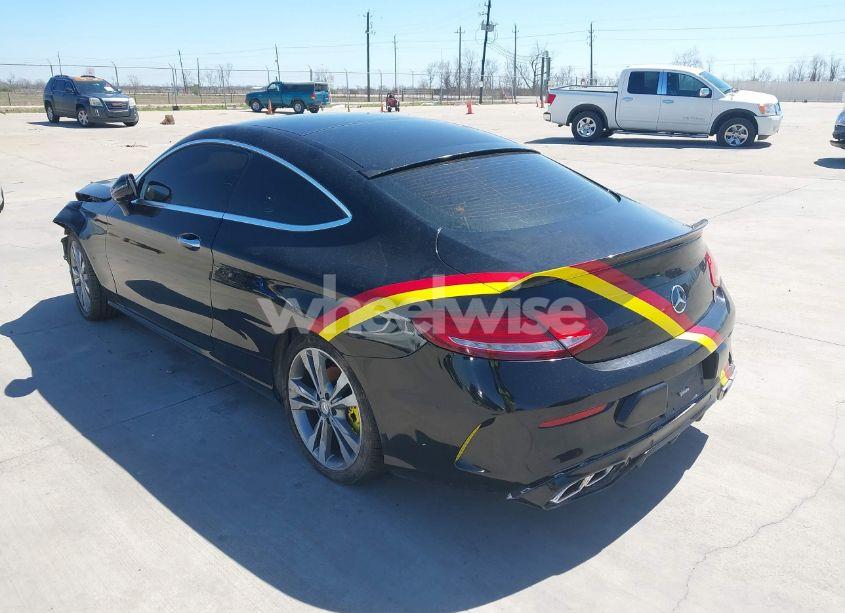 Photo 3 of 2017 Mercedes-benz C 300 4MATIC (VIN WDDWJ4KB3HF361962)