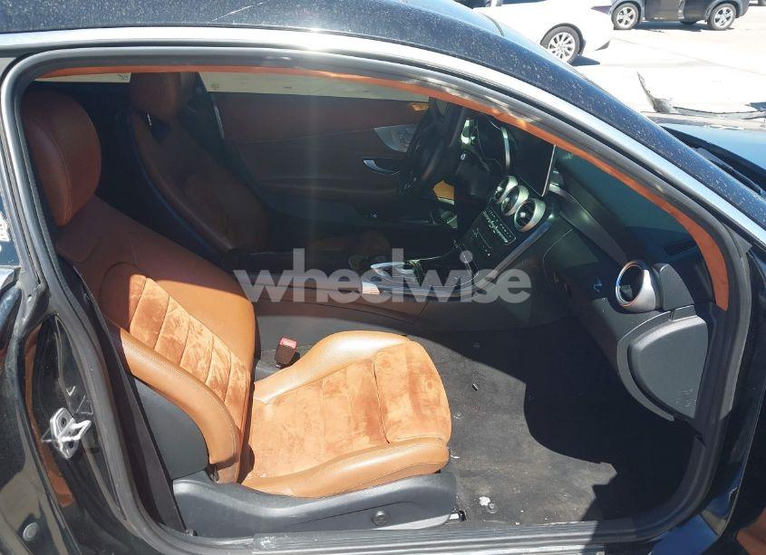 Photo 5 of 2017 Mercedes-benz C 300 4MATIC (VIN WDDWJ4KB3HF361962)