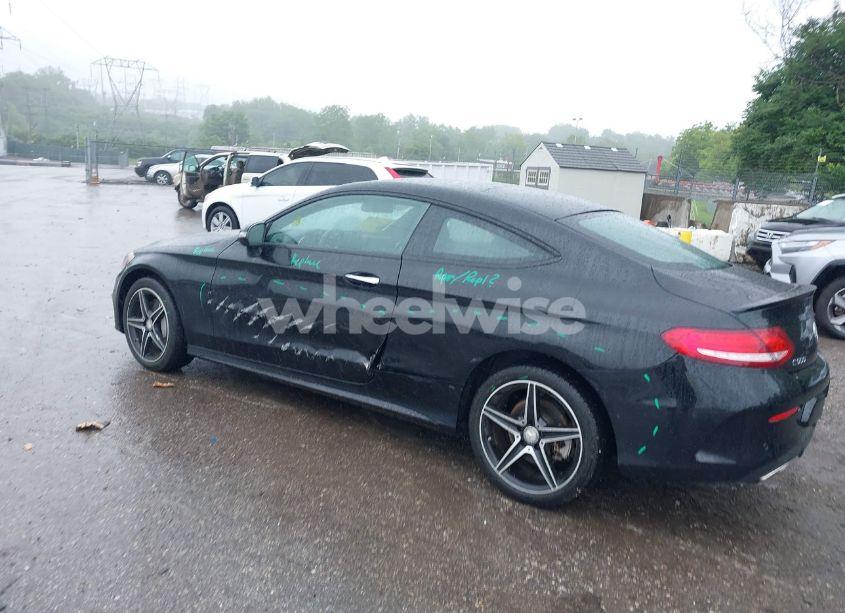 Photo 3 of 2017 Mercedes-benz C 300 4MATIC (VIN WDDWJ4KB8HF353968)