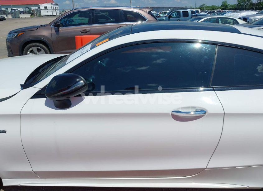 Photo 14 of 2018 Mercedes-benz Amg C 43 4MATIC (VIN WDDWJ6EB8JF755552)