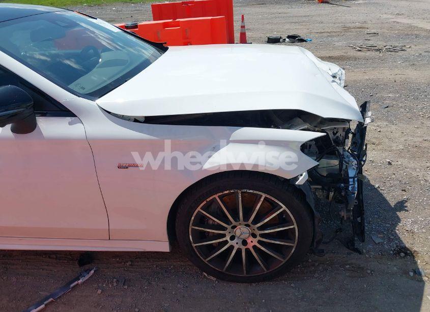 Photo 17 of 2018 Mercedes-benz Amg C 43 4MATIC (VIN WDDWJ6EB8JF755552)